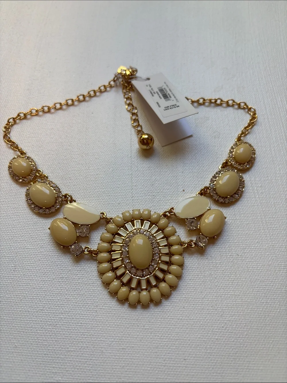 Host Pick Kate ♠️ Capri Garden Statement Necklace